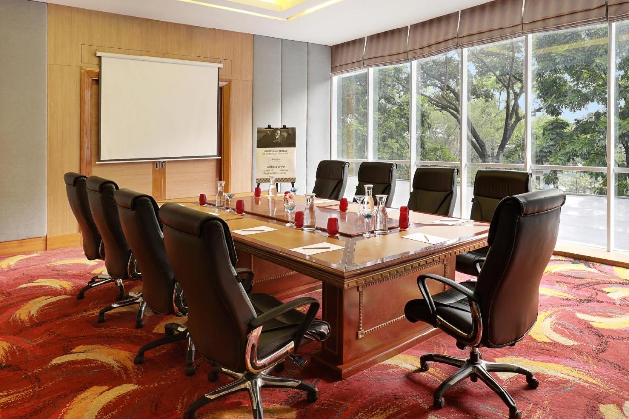Hotel Mercure Nexa Supratman Bandung